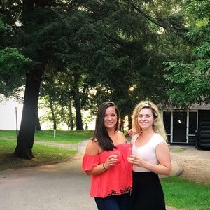 Meet your Posher, Emily